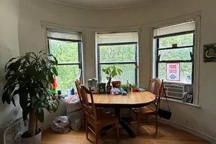 923 W Waveland Ave, Chicago, IL 60613 - Photo 6