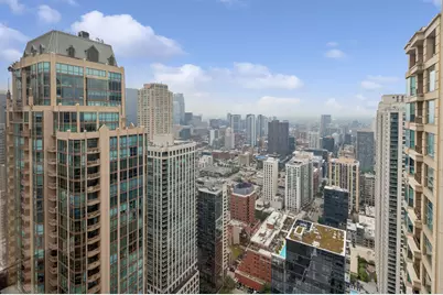 30 E Huron Street #5006, Chicago, IL 60611 - Photo 18