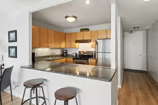 30 E Huron St, Chicago, IL 60611 - Photo 4