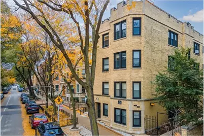 648.5 W Roscoe Street #2N, Chicago, IL 60657 - Photo 2