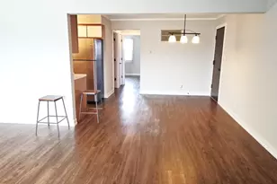 10940 S Keating Ave, Oak Lawn, IL 60453 - Photo 2