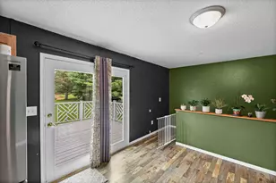 4568 State Rte 161 Ext, Kell, IL 62853 - Photo 10