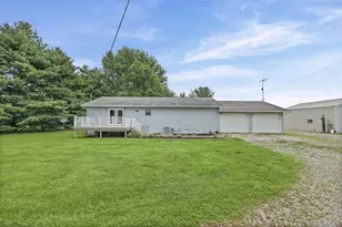 4568 State Rte 161 Ext, Kell, IL 62853 - Photo 2