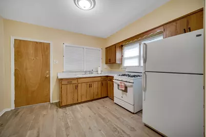 7621 S Perry Avenue, Chicago, IL 60620 - Photo 10