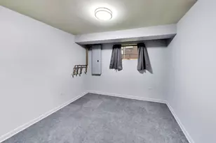 6101 W 80th Pl, Burbank, IL 60459 - Photo 26
