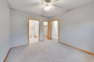 6101 W 80th Pl, Burbank, IL 60459 - Photo 36