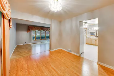 6101 W 80th Place, Burbank, IL 60459 - Photo 10