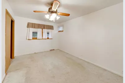 6101 W 80th Place, Burbank, IL 60459 - Photo 16