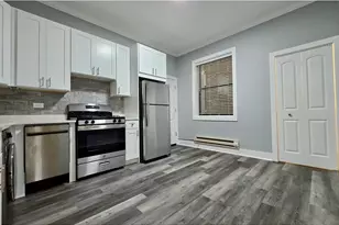 923 W Waveland Ave, Chicago, IL 60657 - Photo 6
