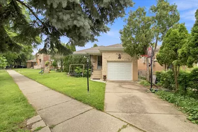 6105 N Lowell Avenue, Chicago, IL 60646 - Photo 1