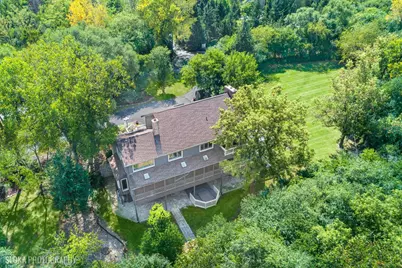 255 Indian Trail Road, North Barrington, IL 60010 - Photo 2