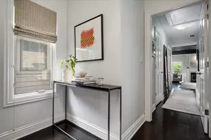 1844 W Barry Ave, Chicago, IL 60657 - Photo 24