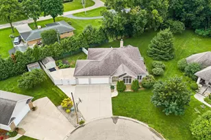 635 Magnolia Ln, Ottawa, IL 61350 - Photo 14