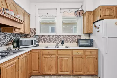 3133 N 77th Court, Elmwood Park, IL 60707 - Photo 10