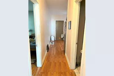 3926 W Byron Street #1, Chicago, IL 60618 - Photo 8