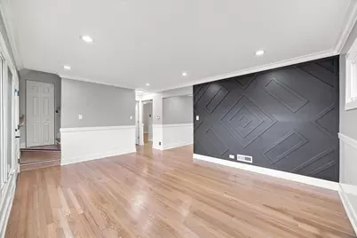 9700 S Princeton Avenue, Chicago, IL 60628 - Photo 6