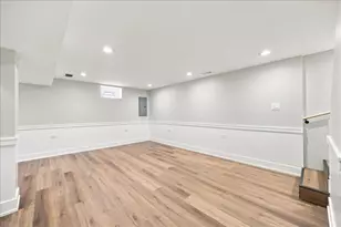 9700 S Princeton Ave, Chicago, IL 60628 - Photo 24