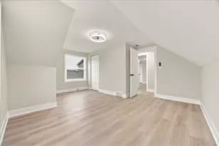 9700 S Princeton Ave, Chicago, IL 60628 - Photo 22