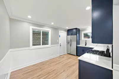 9700 S Princeton Avenue, Chicago, IL 60628 - Photo 8