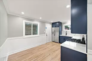 9700 S Princeton Ave, Chicago, IL 60628 - Photo 8