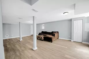 1422 E 72nd Pl, Chicago, IL 60619 - Photo 22