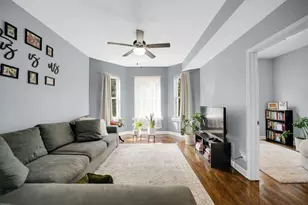 1422 E 72nd Pl, Chicago, IL 60619 - Photo 4