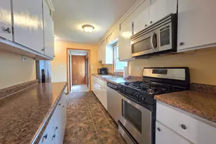 336 E Orchard St, Mundelein, IL 60060 - Photo 8