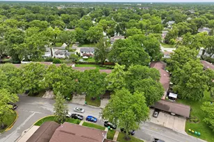1610 Tahoe Cir Dr, Wheeling, IL 60090 - Photo 30