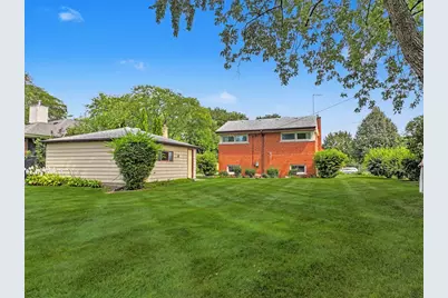 112 N Reuter Drive, Arlington Heights, IL 60005 - Photo 14