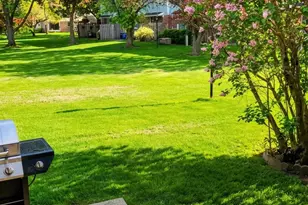 835 Swallow St, Deerfield, IL 60015 - Photo 4