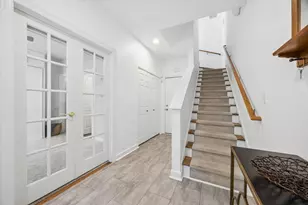 1711 W Belmont Ave, Chicago, IL 60657 - Photo 2