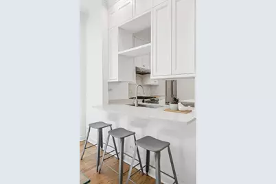 1711 W Belmont Avenue, Chicago, IL 60657 - Photo 12