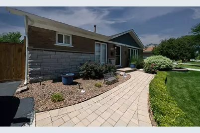 16450 67th Court, Tinley Park, IL 60477 - Photo 2