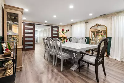 2196 Spruce Avenue, Des Plaines, IL 60018 - Photo 22