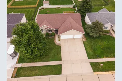 208 Whitetail Lane, Hudson, IL 61748 - Photo 34