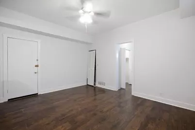 3727 N Pine Grove Avenue #102, Chicago, IL 60613 - Photo 4