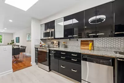 1234 Elmwood Avenue #2F, Evanston, IL 60202 - Photo 8