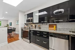 1234 Elmwood Ave, Evanston, IL 60202 - Photo 8