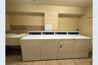 611 W Patterson Avenue #216, Chicago, IL 60613 - Photo 12
