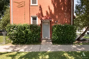 2648 East Ave, Berwyn, IL 60402 - Photo 2
