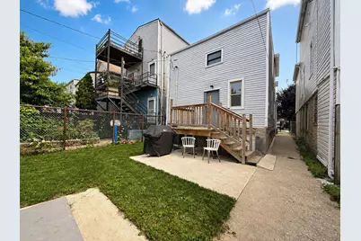 1830 N Mozart Street #2, Chicago, IL 60647 - Photo 14