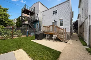 1830 N Mozart St, Chicago, IL 60647 - Photo 14