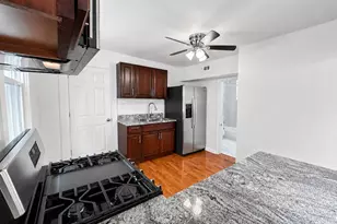 1830 N Mozart St, Chicago, IL 60647 - Photo 2