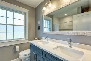 1645 Forest Dr, Glenview, IL 60025 - Photo 12