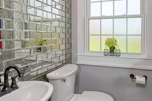 1645 Forest Dr, Glenview, IL 60025 - Photo 14