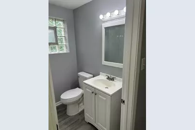 7245 S Paulina Street, Chicago, IL 60636 - Photo 8