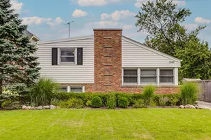 1243 Ridge Rd, Highland Park, IL 60035 - Photo 2