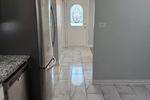 656 Saginaw Ave, Calumet City, IL 60409 - Photo 18