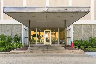5975 N Odell Ave, Chicago, IL 60631 - Photo 2