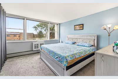 5975 N Odell Avenue #2J, Chicago, IL 60631 - Photo 8